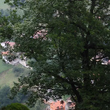 Valdecarzana Senda Del Oso Apartament