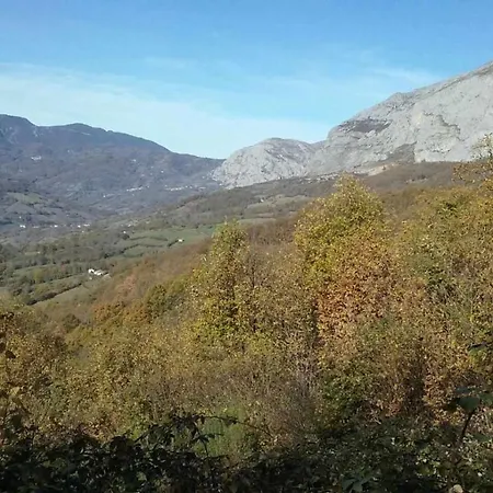 Valdecarzana Senda Del Oso San Martin (Asturias)