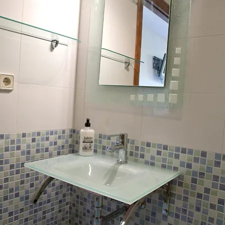 Valdecarzana Senda Del Oso Apartament *